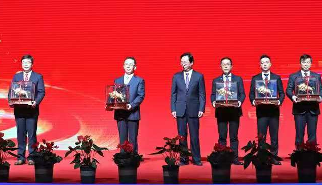 ����ʵ�� �ٴ��Ѽ�  �������������ɷ��綫����ϲ��������ţ�������񽱡�