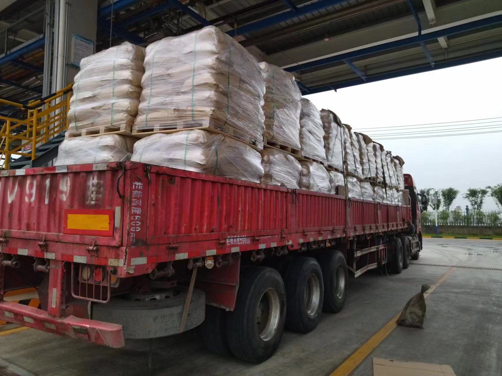 ���߾���Χ����ǧ�������������������Կ�Ȼ���� ���� ��4�������µĽ���������������